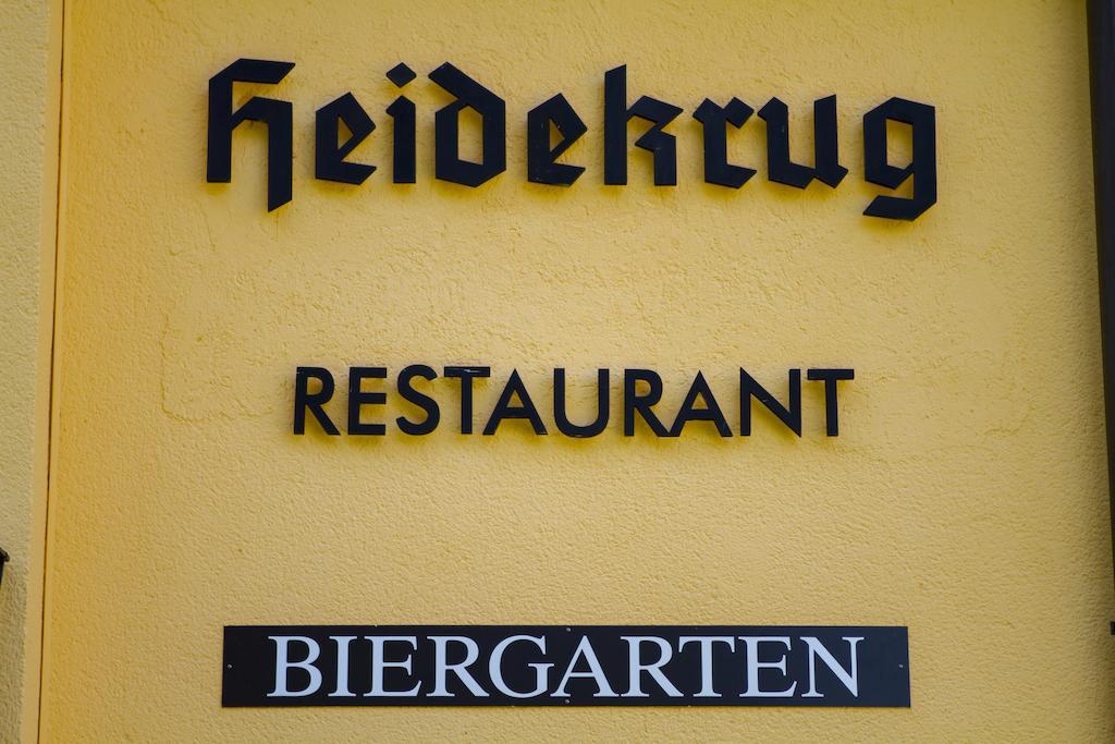 ホテルHeidekrug オーバーウルゼル エクステリア 写真